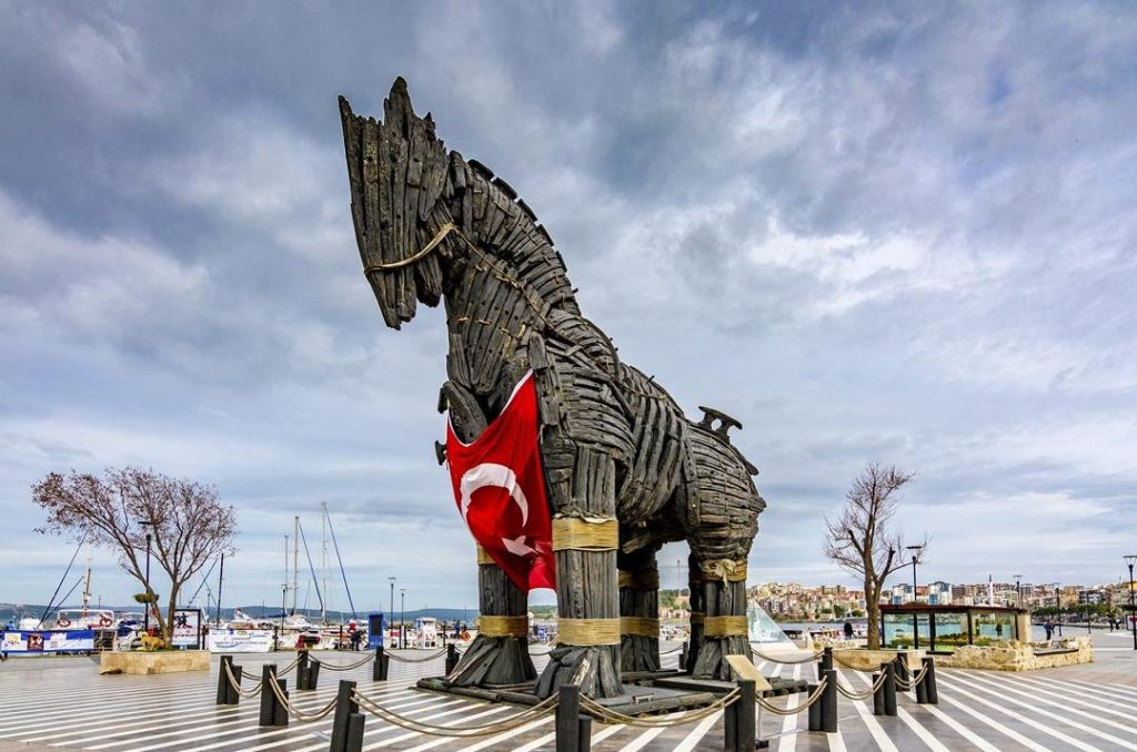 Exploring Çanakkale: Where Myth Meets History