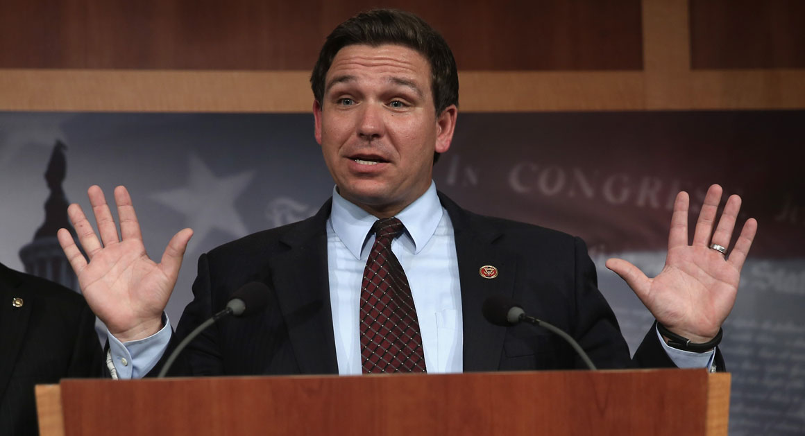 Ron DeSantis’ 2024 White House Bid: A Paradigm Shift in Presidential Campaigning and the Turbulent Path Ahead